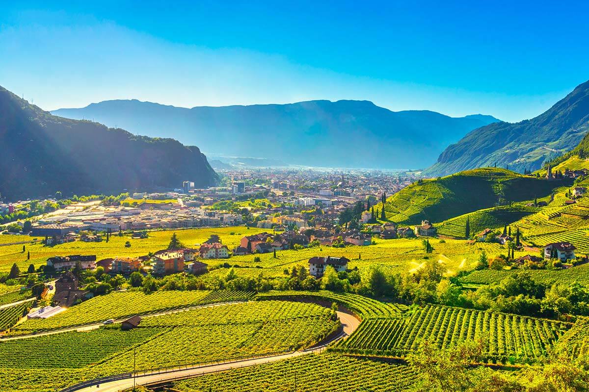 Vista su Bolzano e dintorni